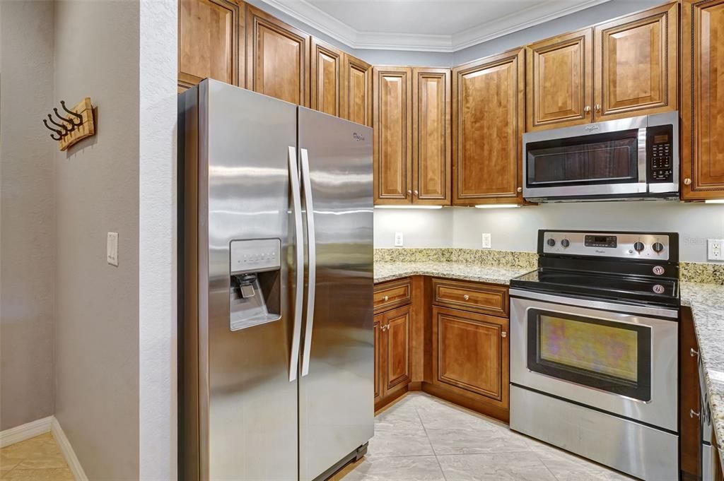 For Sale: $225,000 (3 beds, 2 baths, 1325 Square Feet)