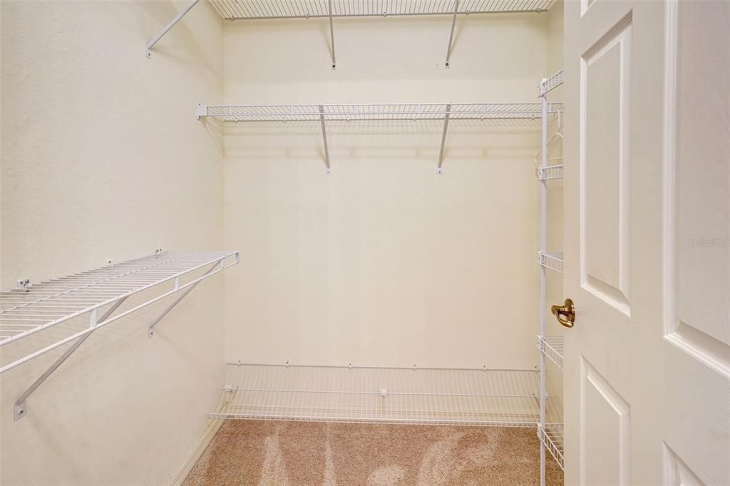 For Sale: $225,000 (3 beds, 2 baths, 1325 Square Feet)