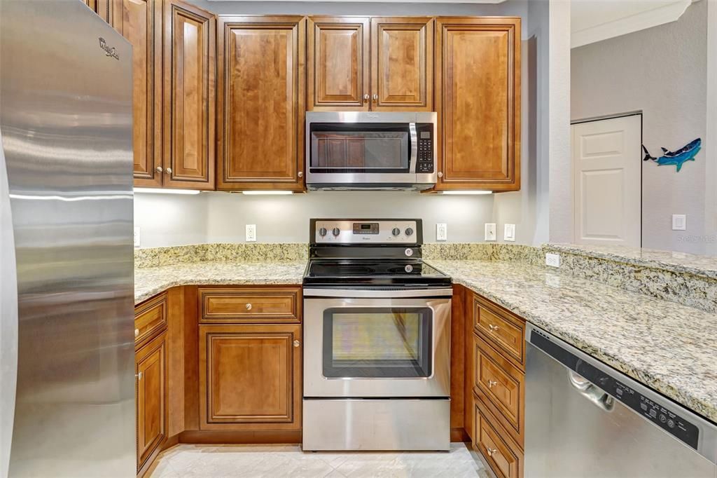 For Sale: $225,000 (3 beds, 2 baths, 1325 Square Feet)