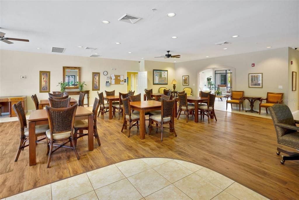 For Sale: $225,000 (3 beds, 2 baths, 1325 Square Feet)