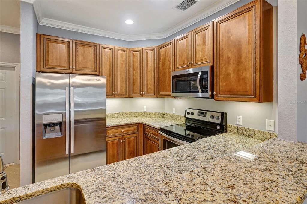 For Sale: $225,000 (3 beds, 2 baths, 1325 Square Feet)