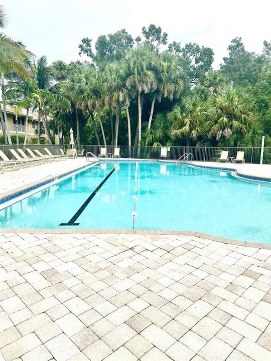 For Sale: $225,000 (3 beds, 2 baths, 1325 Square Feet)