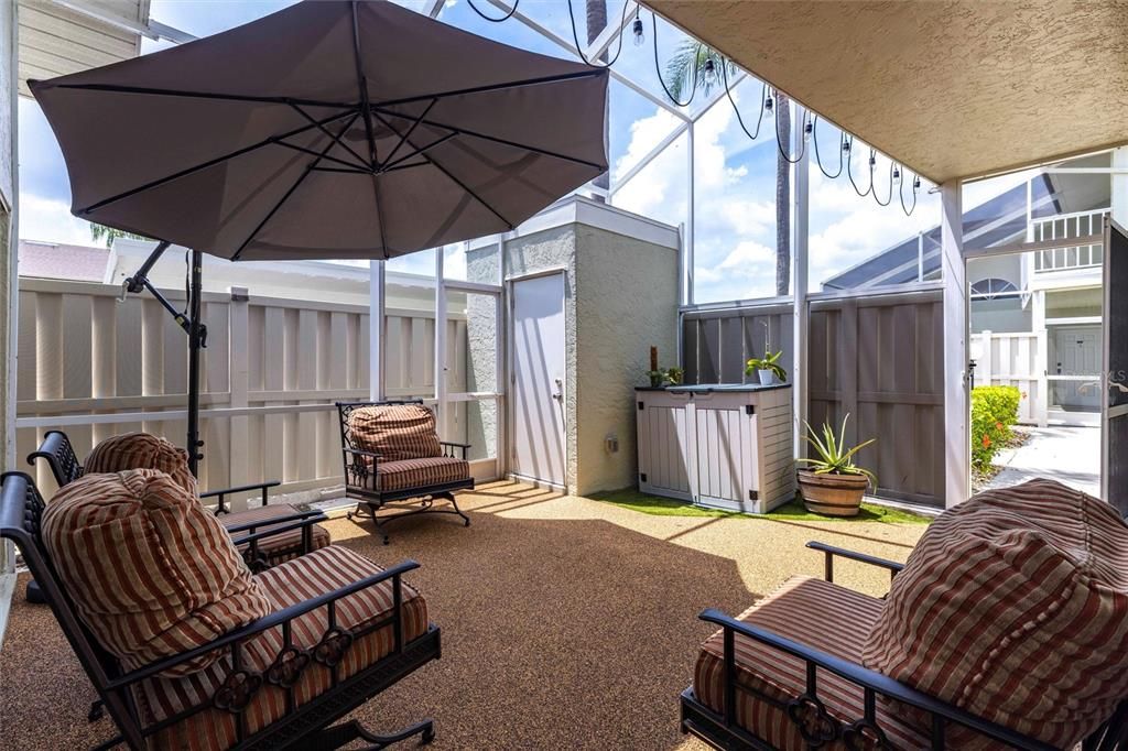 待售: $255,000 (2 贝兹, 2 浴室, 1279 平方英尺)