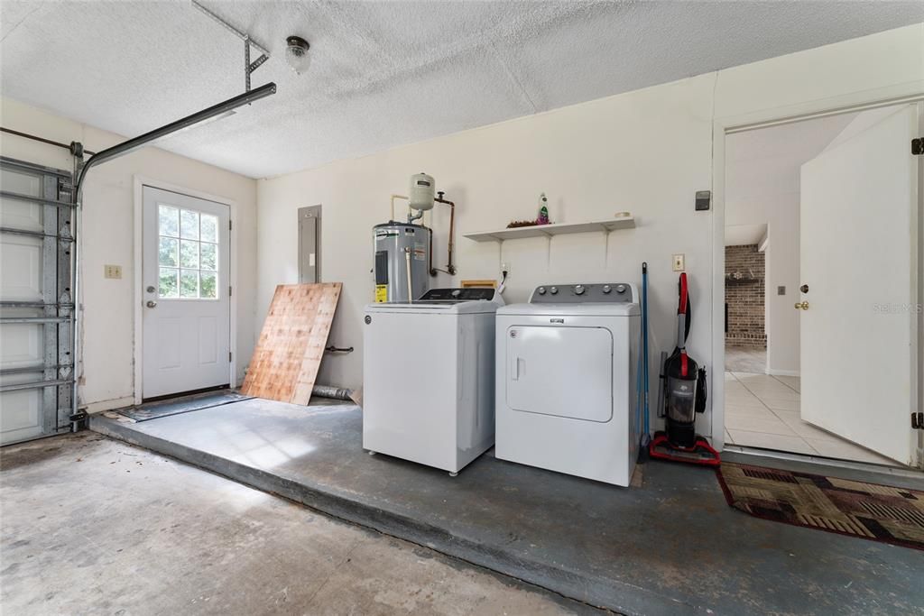 待售: $575,000 (3 贝兹, 2 浴室, 1781 平方英尺)