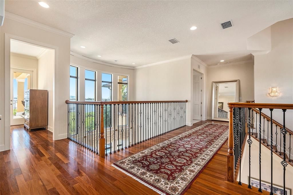 待售: $2,650,000 (5 贝兹, 4 浴室, 4203 平方英尺)