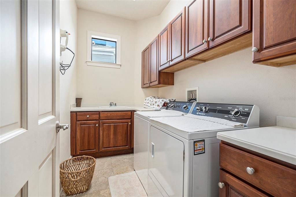 待售: $2,650,000 (5 贝兹, 4 浴室, 4203 平方英尺)