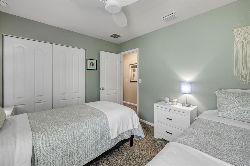 待售: $327,500 (3 贝兹, 2 浴室, 1655 平方英尺)