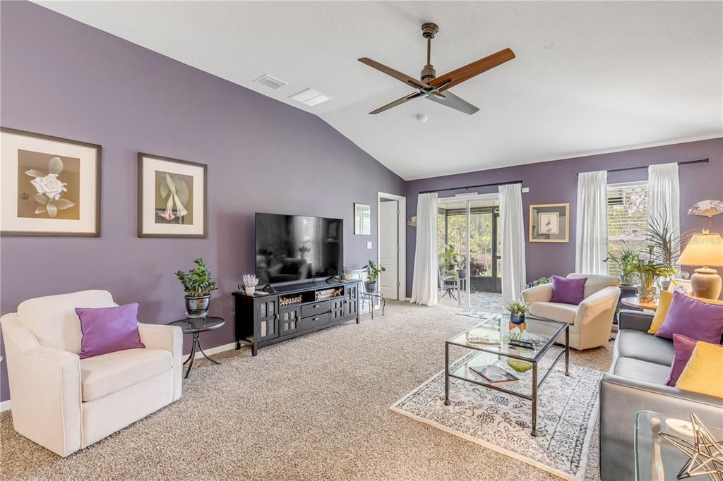 待售: $327,500 (3 贝兹, 2 浴室, 1655 平方英尺)