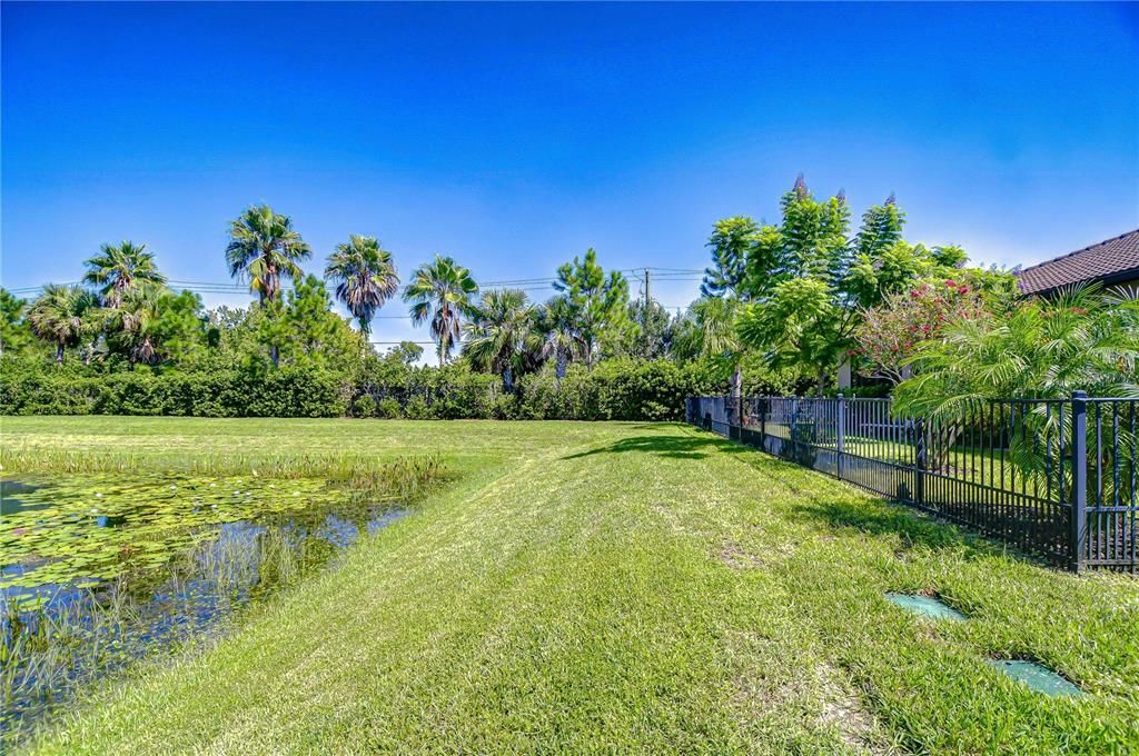 For Sale: $789,000 (3 beds, 3 baths, 3855 Square Feet)