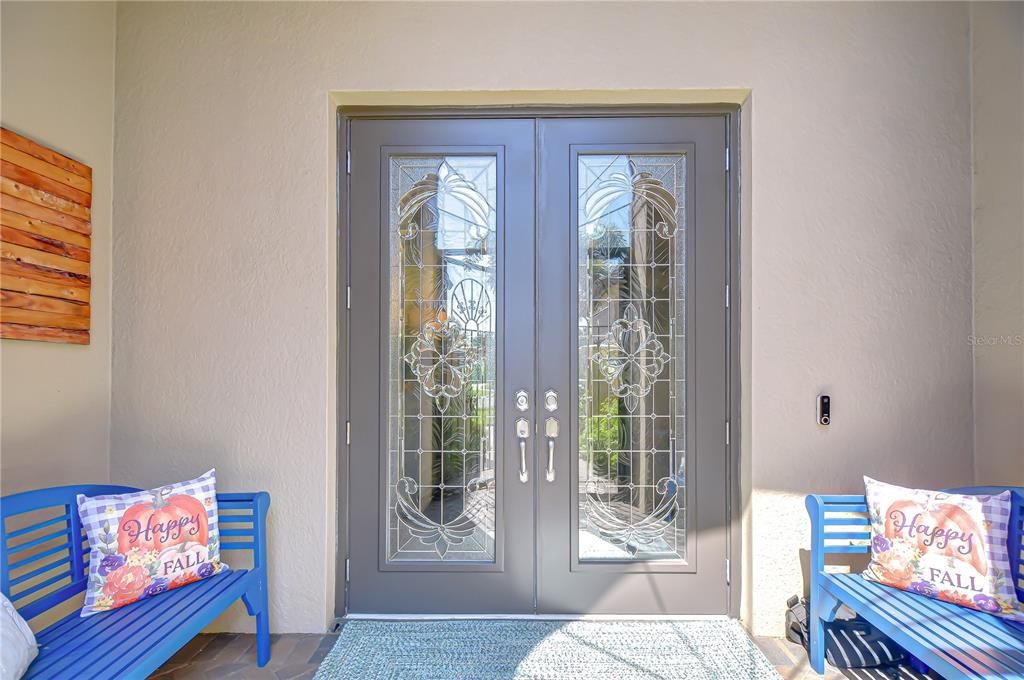 For Sale: $789,000 (3 beds, 3 baths, 3855 Square Feet)