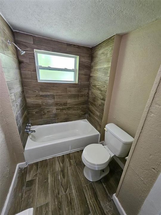 В аренду: $1,100 (3 спален, 1 ванн, 1392 Квадратных фут)