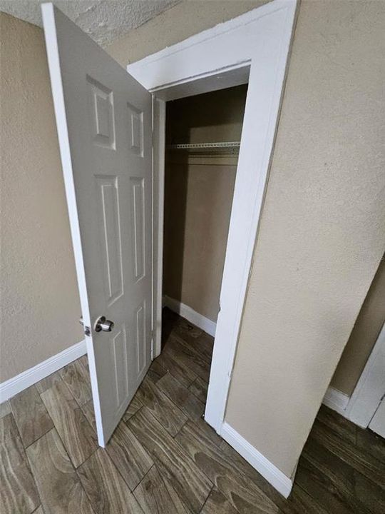 В аренду: $1,100 (3 спален, 1 ванн, 1392 Квадратных фут)