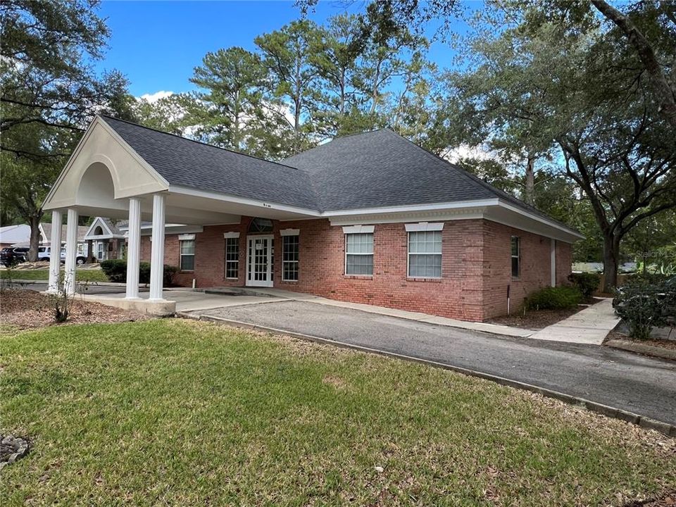 Recently Sold: $675,000 (0 beds, 0 baths, 3835 Square Feet)