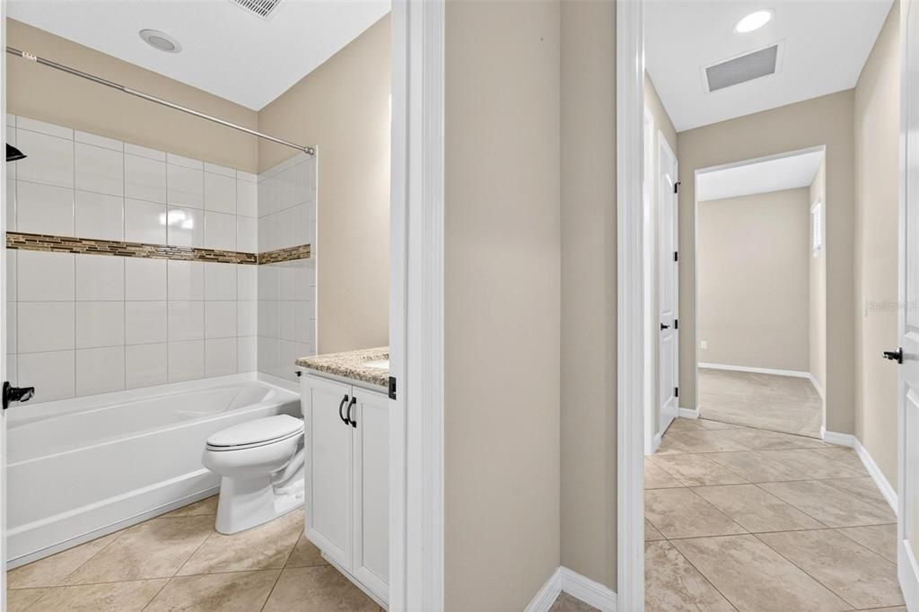 В аренду: $3,250 (3 спален, 3 ванн, 2341 Квадратных фут)