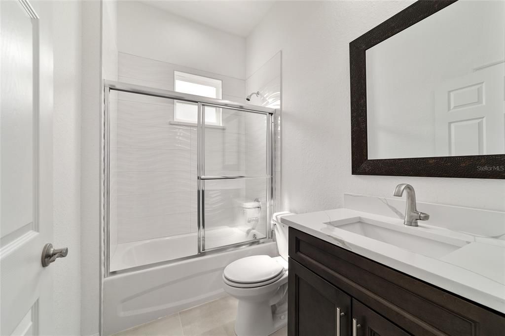 Active With Contract: $269,000 (3 beds, 2 baths, 1435 Square Feet)