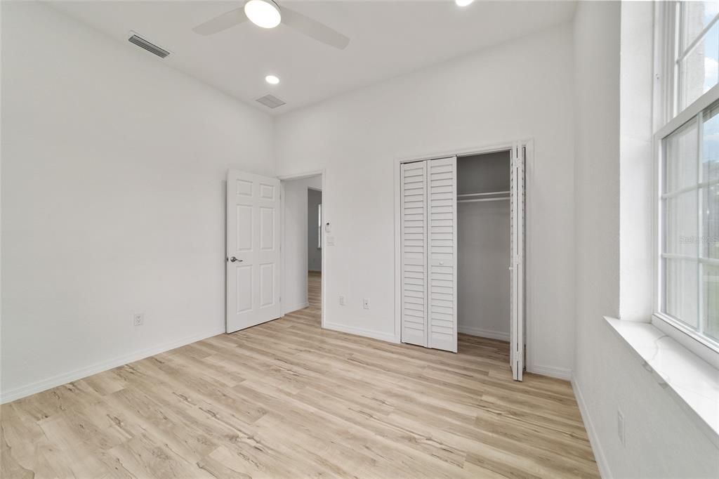 Active With Contract: $269,000 (3 beds, 2 baths, 1435 Square Feet)