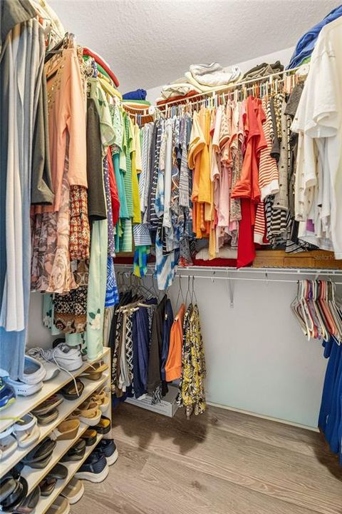 En Venta: $344,900 (3 camas, 2 baños, 1974 Pies cuadrados)