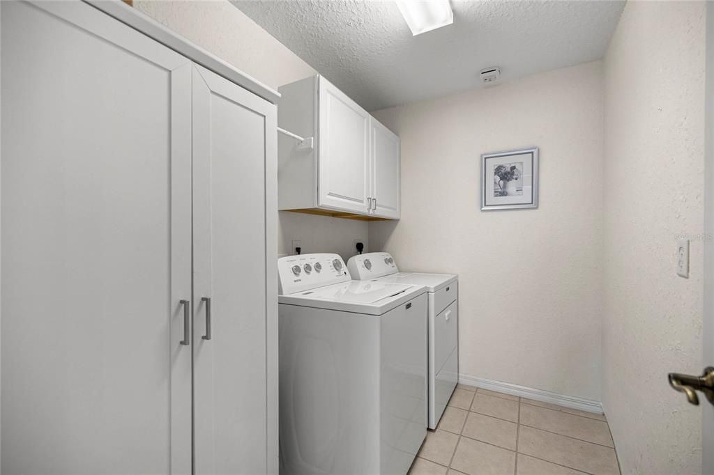 En Venta: $344,900 (3 camas, 2 baños, 1974 Pies cuadrados)