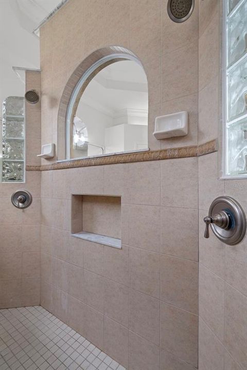 待售: $559,900 (4 贝兹, 3 浴室, 2823 平方英尺)