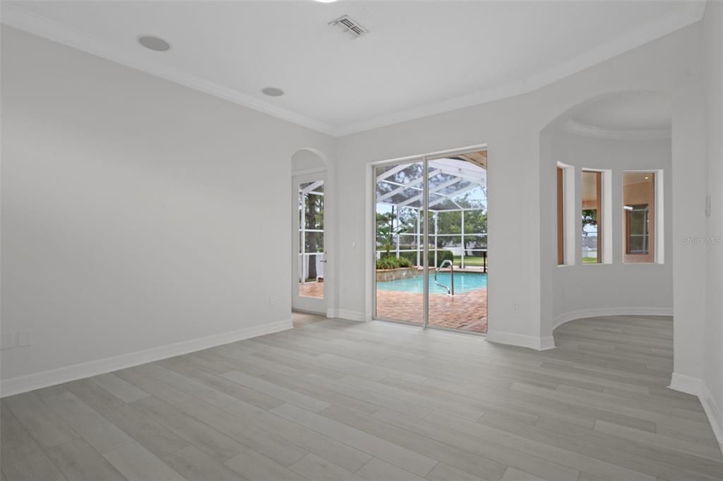 待售: $559,900 (4 贝兹, 3 浴室, 2823 平方英尺)