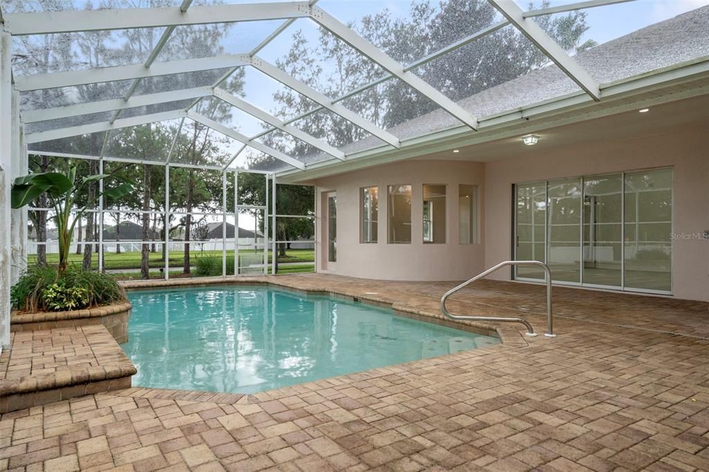 待售: $559,900 (4 贝兹, 3 浴室, 2823 平方英尺)