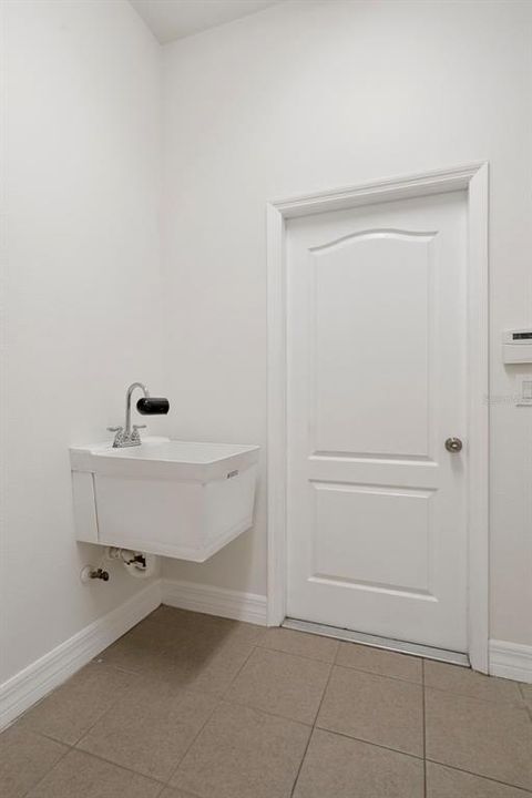 待售: $559,900 (4 贝兹, 3 浴室, 2823 平方英尺)