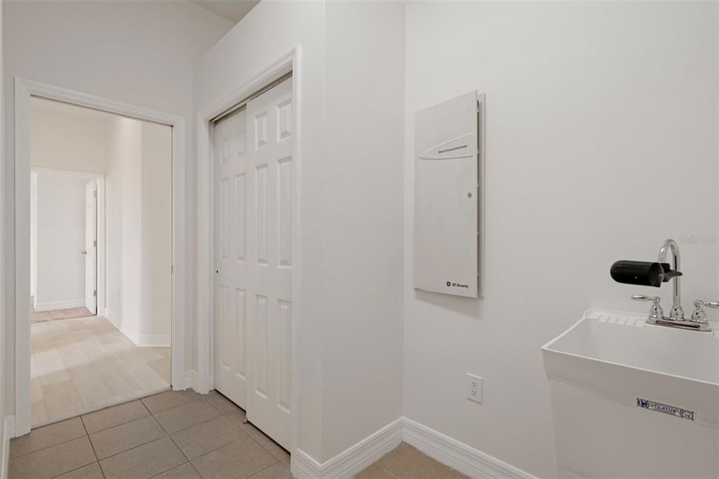 待售: $559,900 (4 贝兹, 3 浴室, 2823 平方英尺)