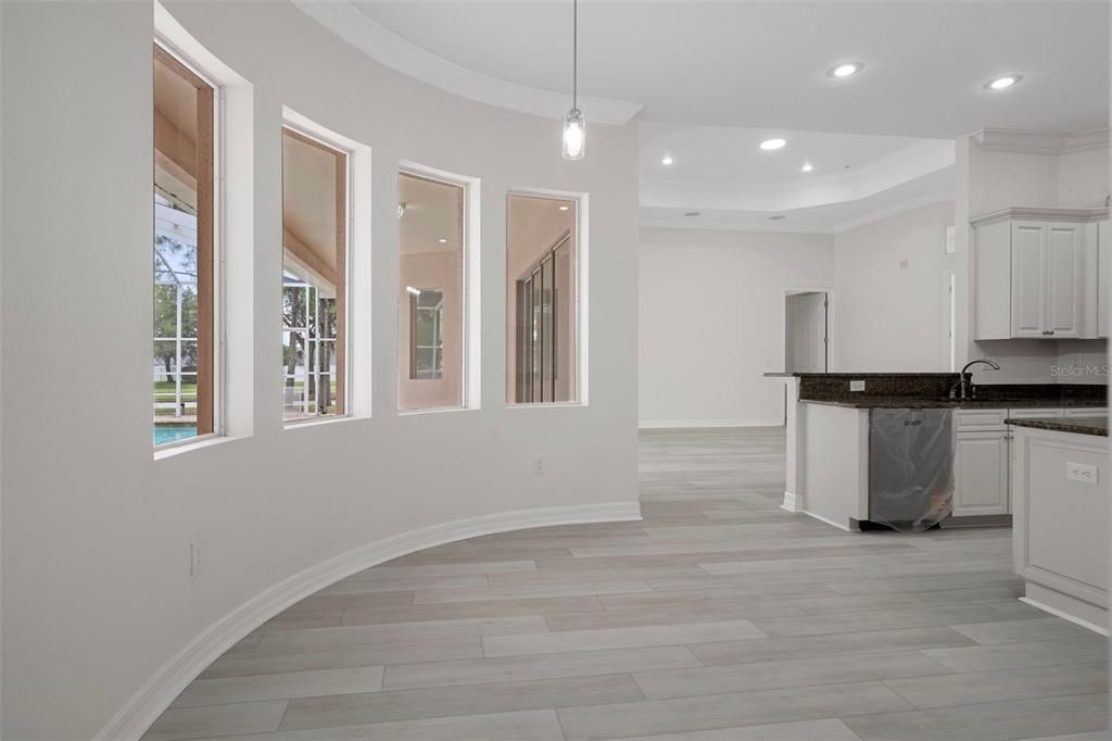 待售: $559,900 (4 贝兹, 3 浴室, 2823 平方英尺)