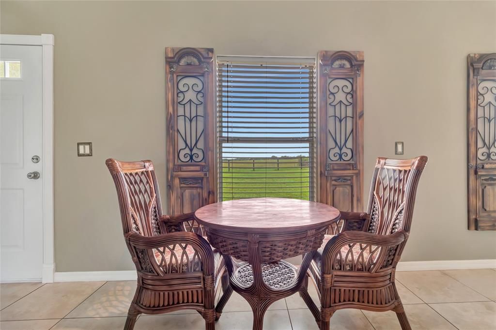 For Sale: $774,900 (3 beds, 2 baths, 1602 Square Feet)