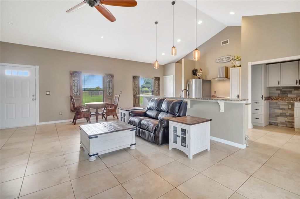 For Sale: $774,900 (3 beds, 2 baths, 1602 Square Feet)