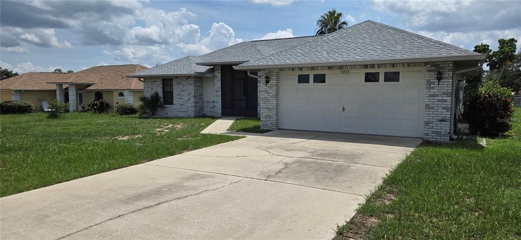 For Sale: $340,000 (3 beds, 2 baths, 1547 Square Feet)