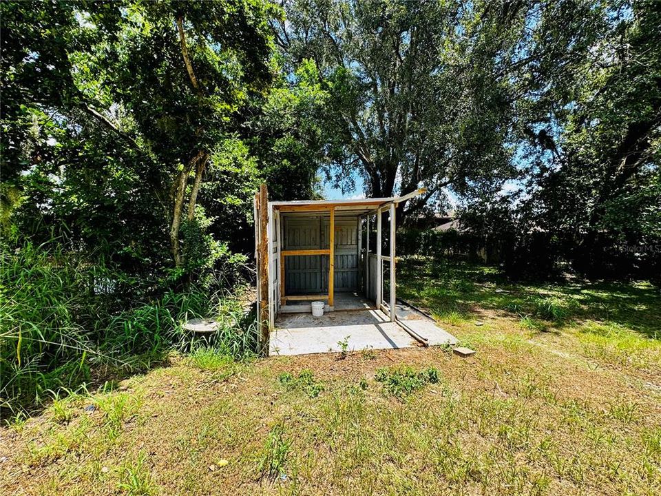 出租: $1,400 (3 贝兹, 1 浴室, 1050 平方英尺)