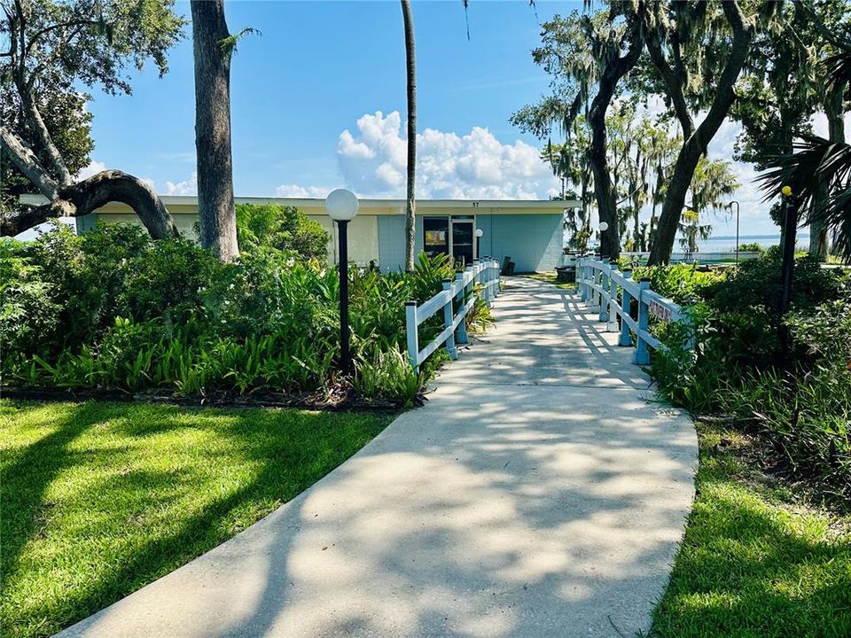 For Sale: $265,000 (3 beds, 2 baths, 1314 Square Feet)