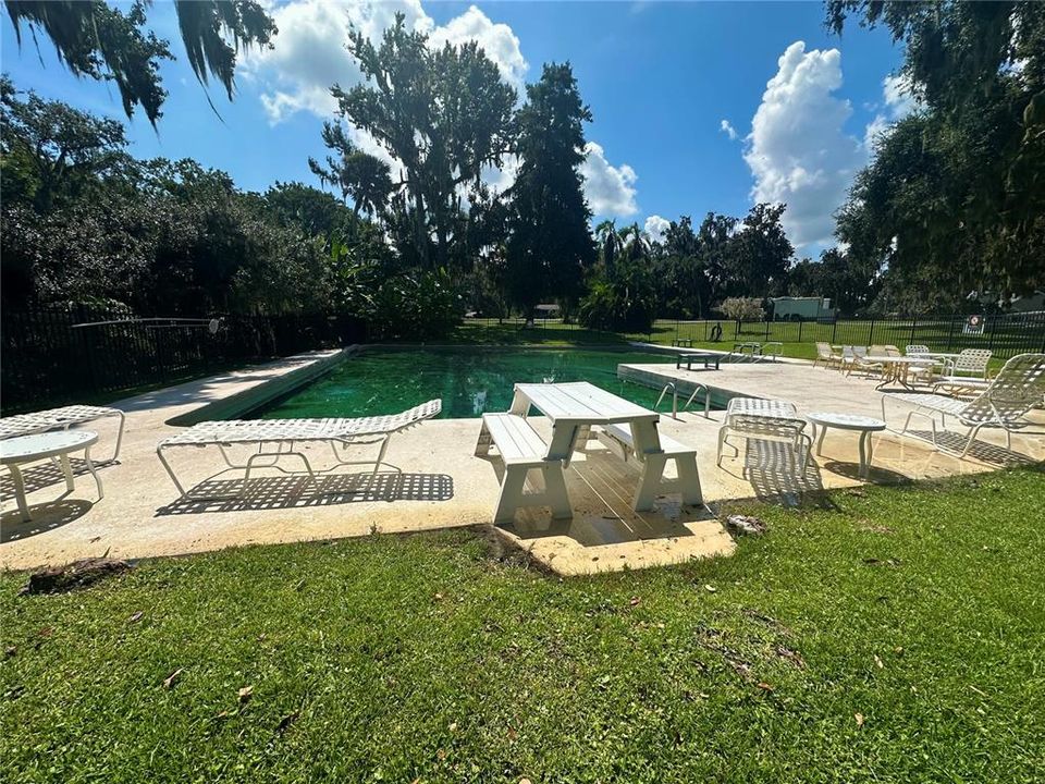 For Sale: $265,000 (3 beds, 2 baths, 1314 Square Feet)