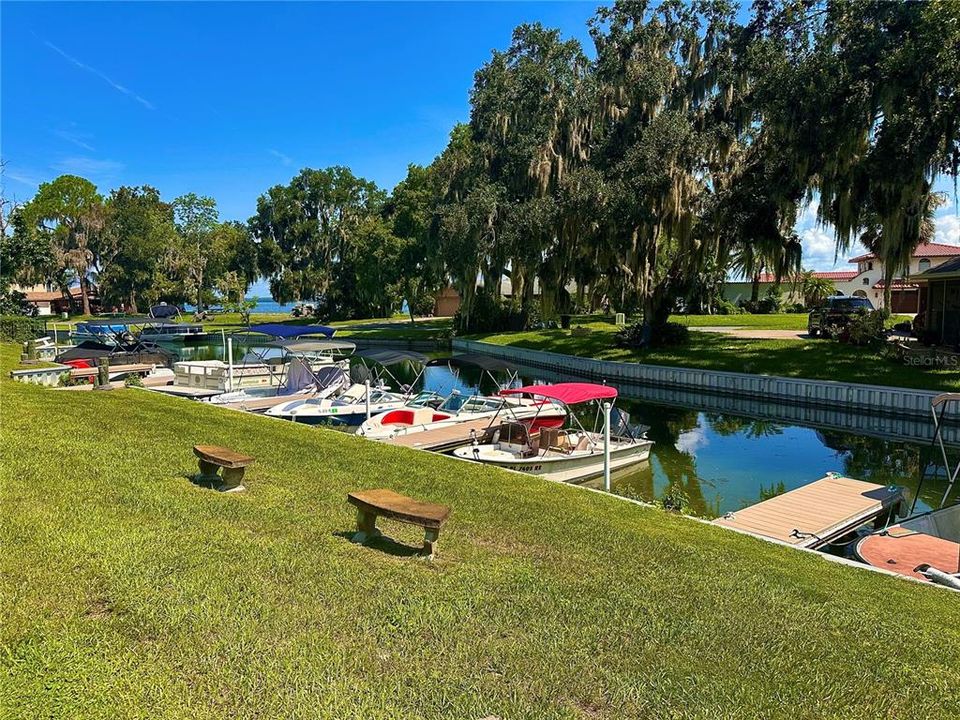 For Sale: $265,000 (3 beds, 2 baths, 1314 Square Feet)