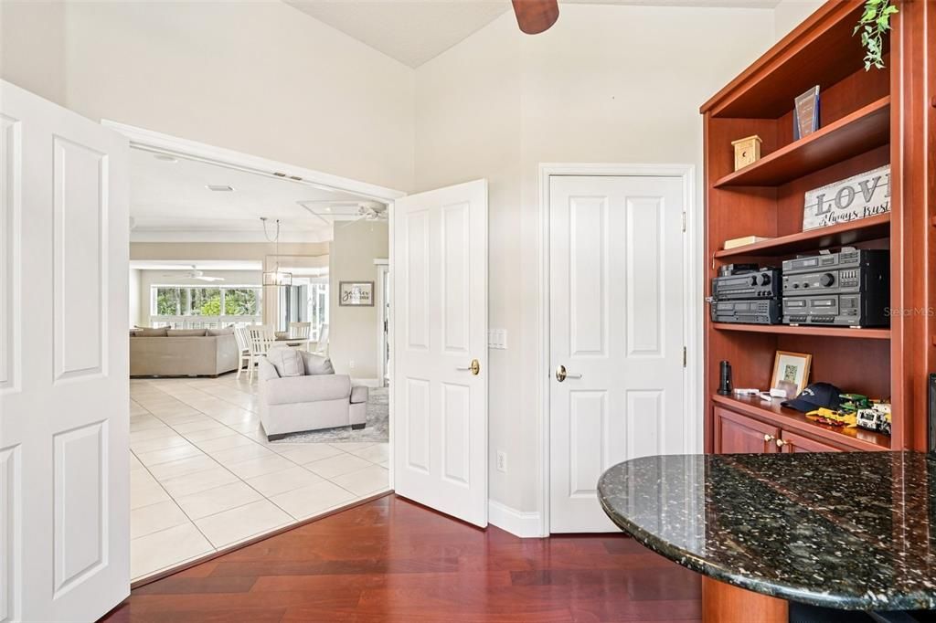 For Sale: $434,900 (4 beds, 2 baths, 2182 Square Feet)