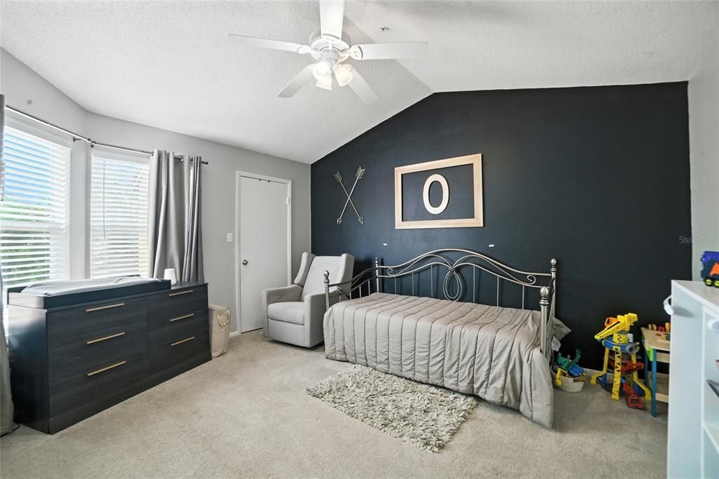 En Venta: $324,000 (3 camas, 2 baños, 1706 Pies cuadrados)