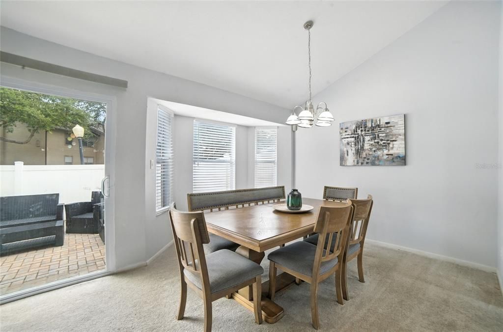 En Venta: $324,000 (3 camas, 2 baños, 1706 Pies cuadrados)