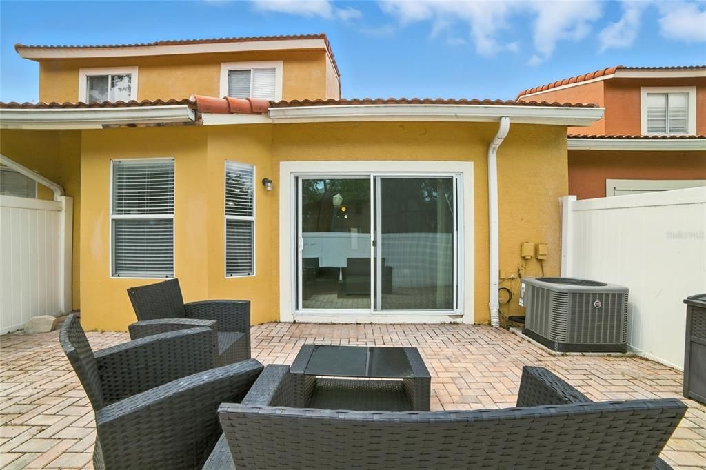 En Venta: $324,000 (3 camas, 2 baños, 1706 Pies cuadrados)