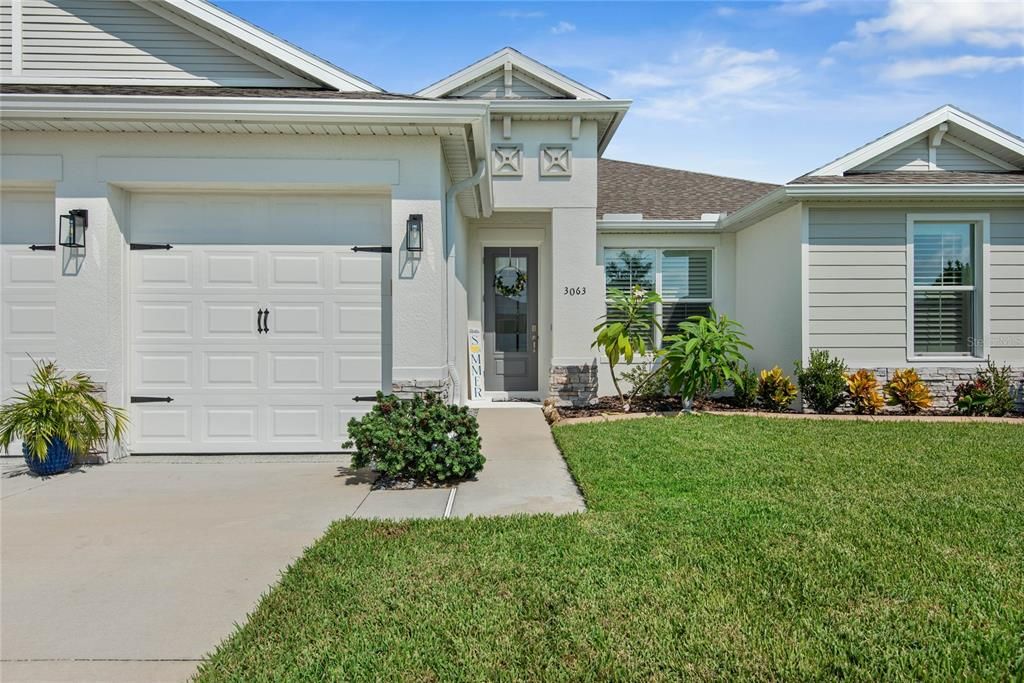 En Venta: $649,000 (4 camas, 3 baños, 2127 Pies cuadrados)