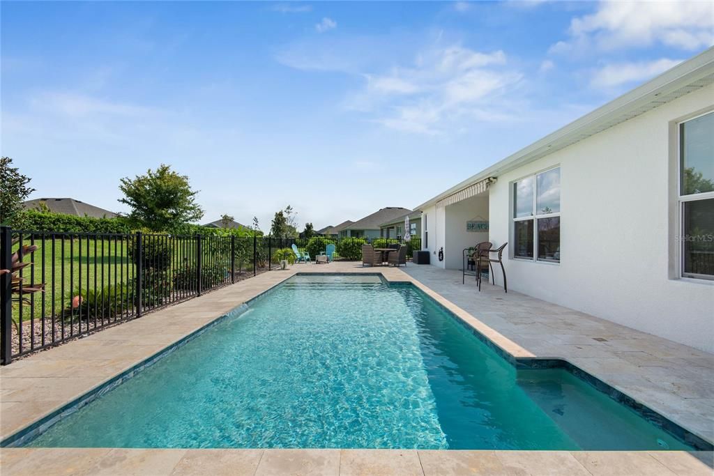 En Venta: $649,000 (4 camas, 3 baños, 2127 Pies cuadrados)