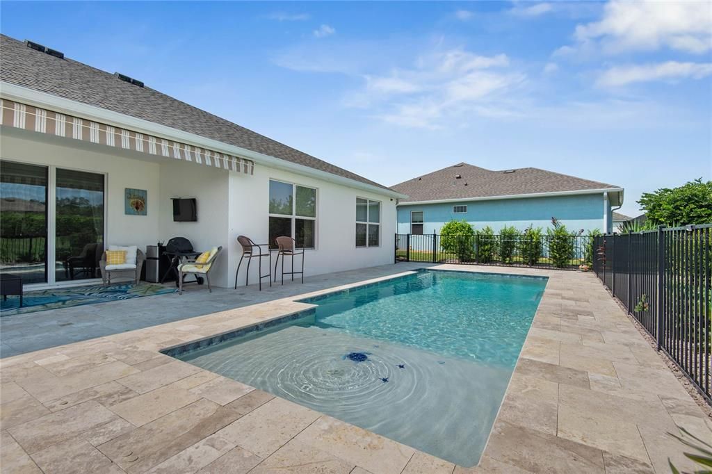 En Venta: $649,000 (4 camas, 3 baños, 2127 Pies cuadrados)