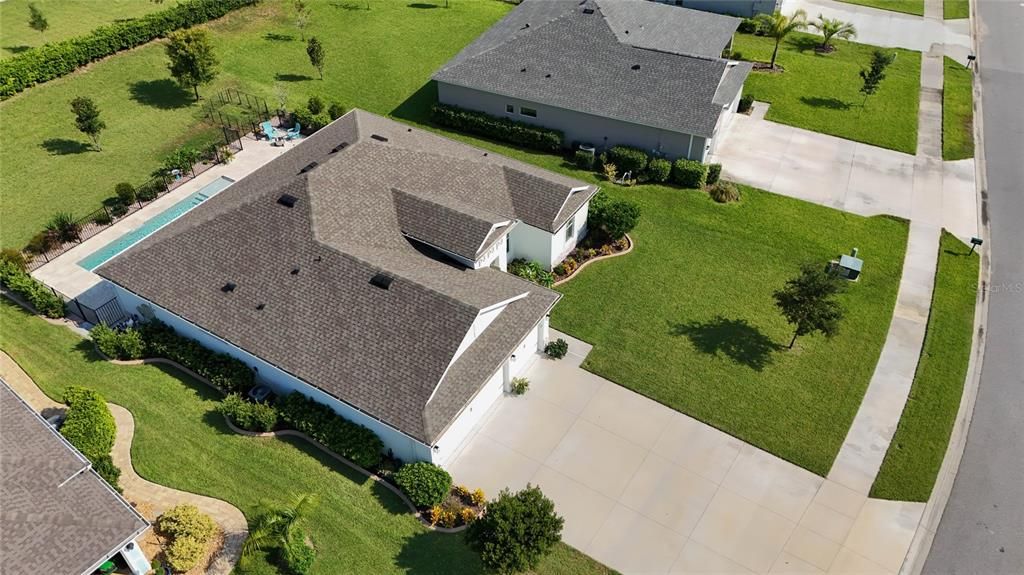 En Venta: $649,000 (4 camas, 3 baños, 2127 Pies cuadrados)