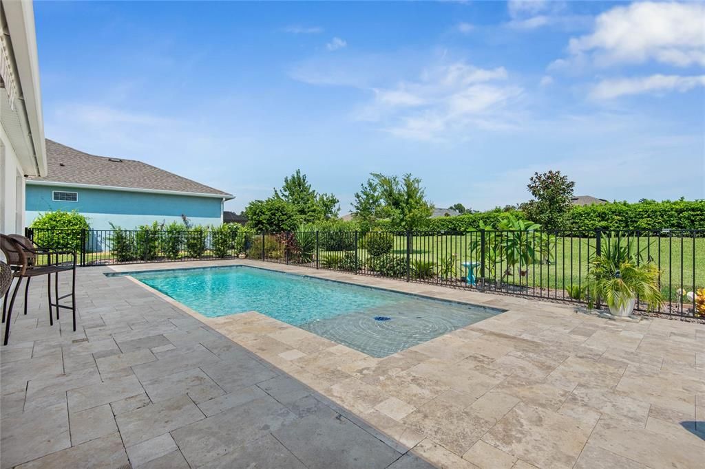 En Venta: $649,000 (4 camas, 3 baños, 2127 Pies cuadrados)