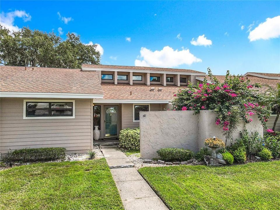 Vendido Recientemente: $150,000 (2 camas, 2 baños, 1038 Pies cuadrados)