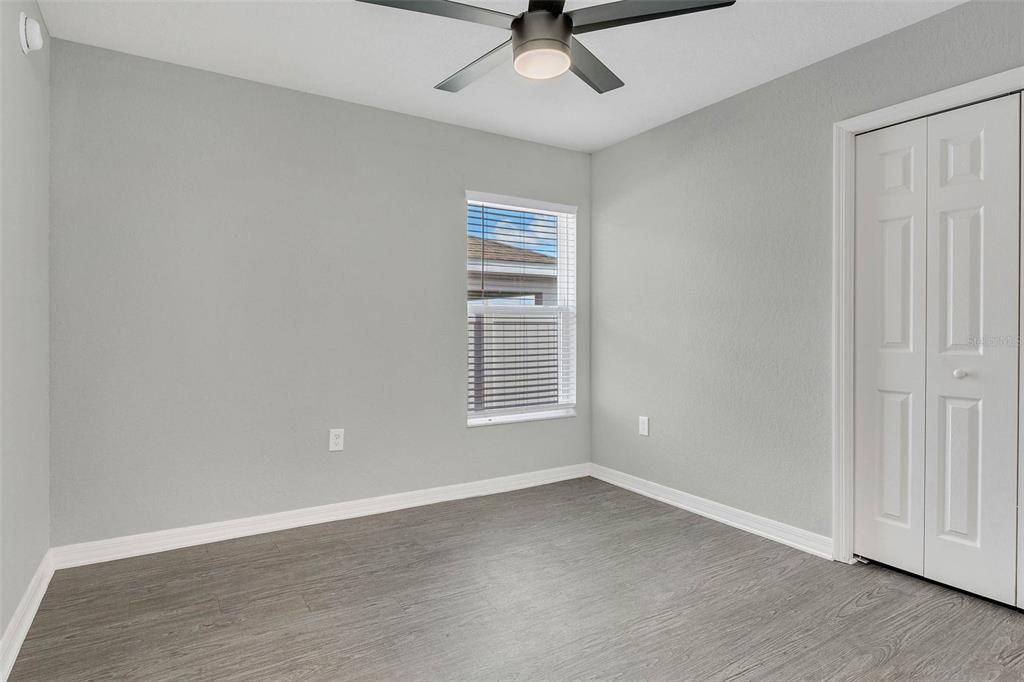 合同活跃: $2,000 (4 贝兹, 2 浴室, 1547 平方英尺)