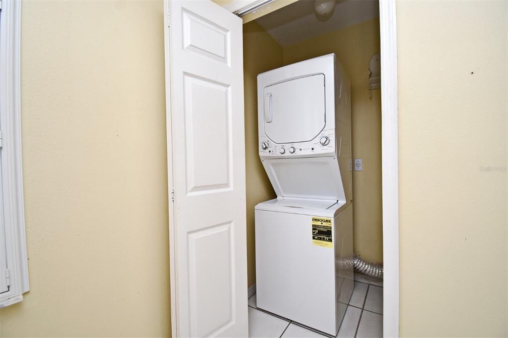 For Sale: $1,240,000 (4 beds, 4 baths, 3541 Square Feet)