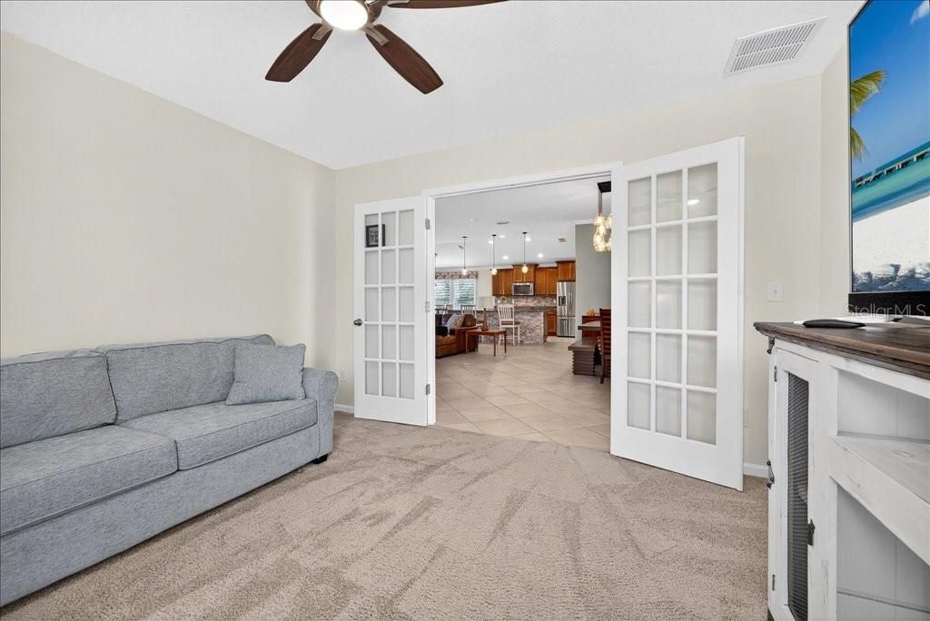 Active With Contract: $859,000 (3 beds, 3 baths, 2367 Square Feet)