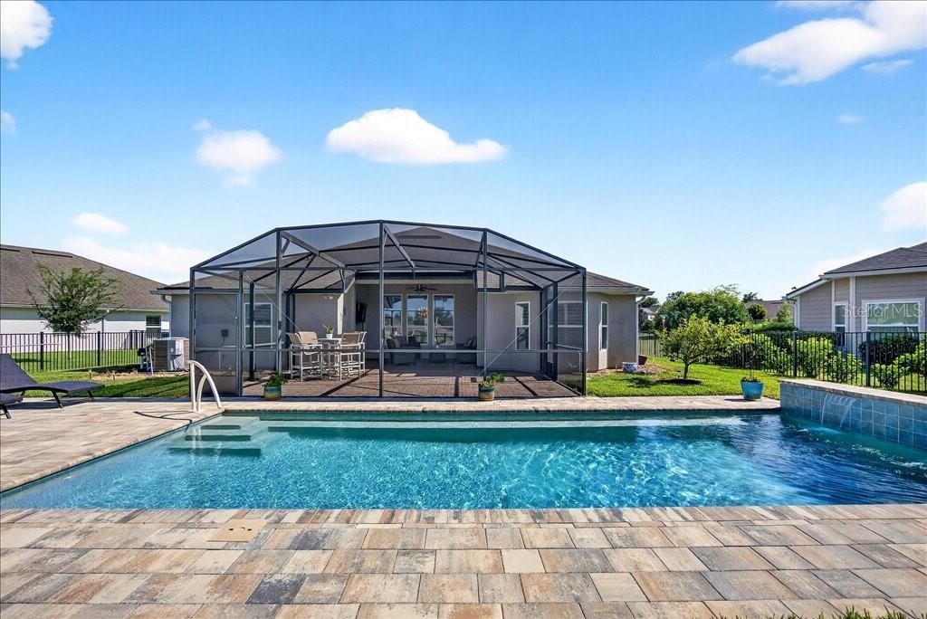 Active With Contract: $859,000 (3 beds, 3 baths, 2367 Square Feet)