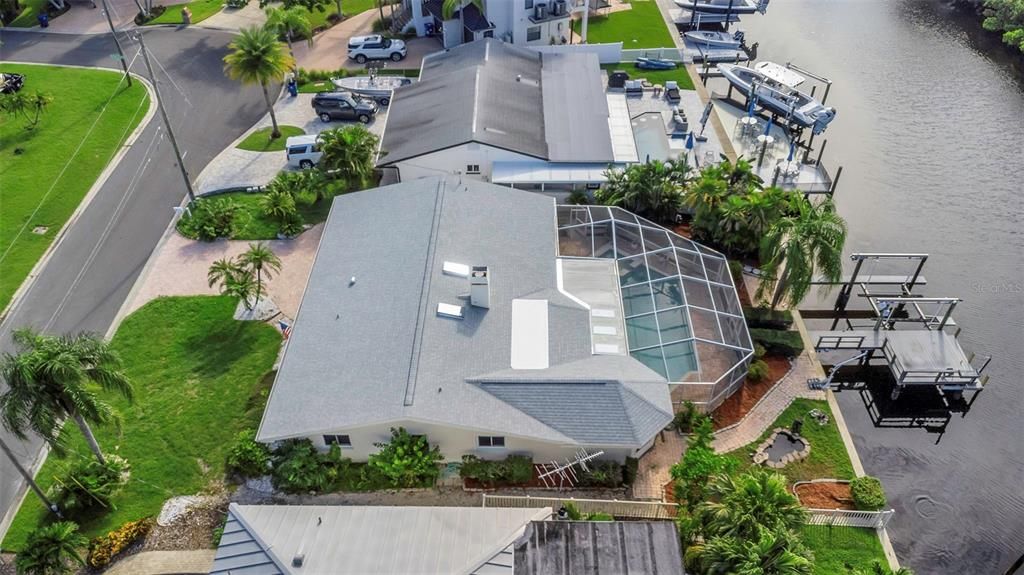 Activo con contrato: $799,999 (4 camas, 2 baños, 1860 Pies cuadrados)